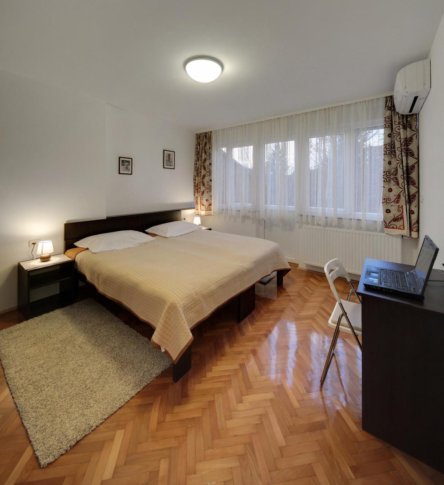 Osijek-tvrda * Osijek